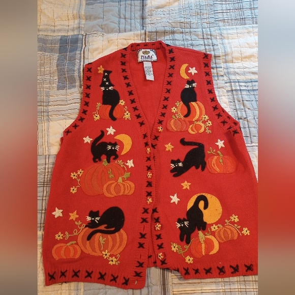 Vintage holiday themed sweater vests - Picture 4 of 15